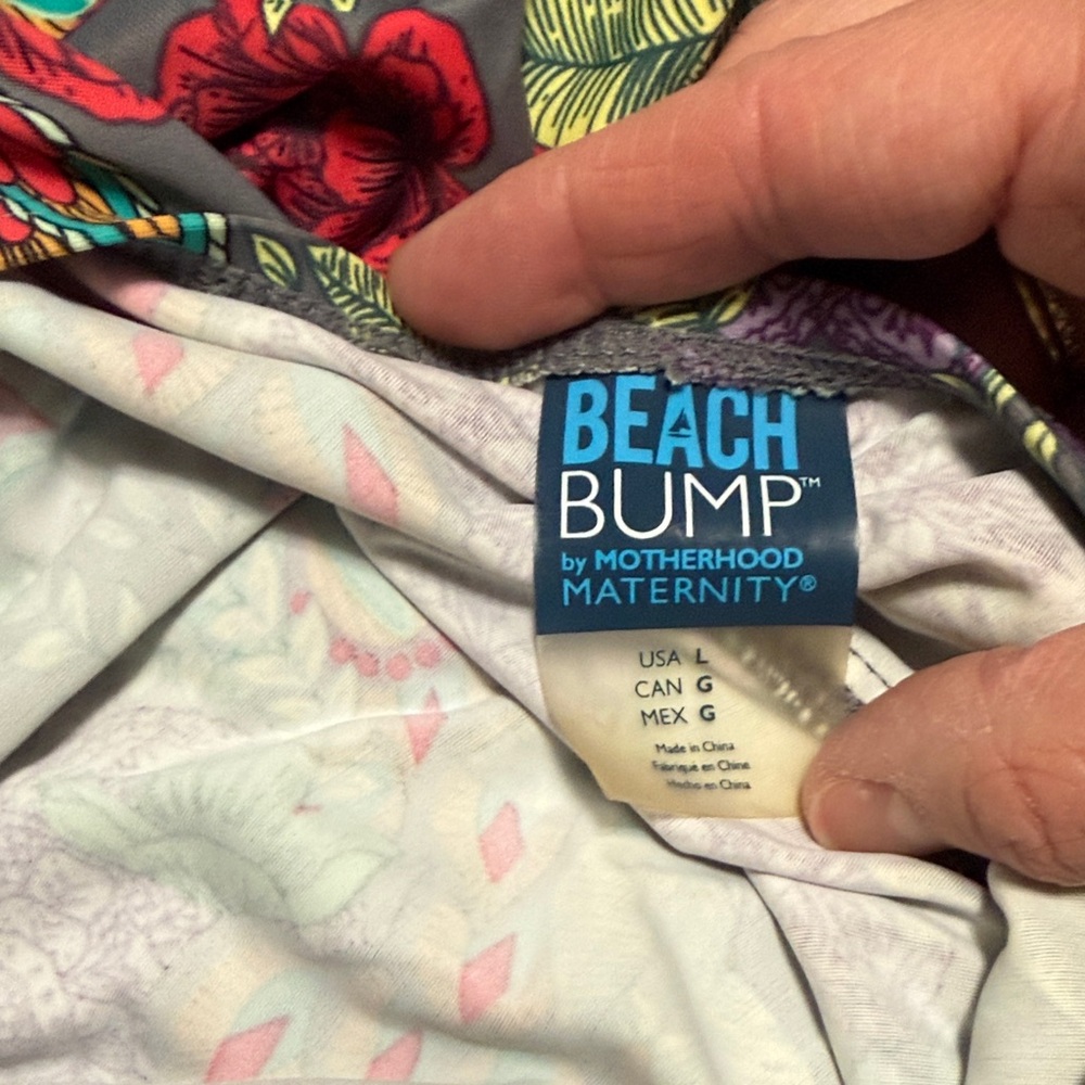 Motherhood Maternity Beach Bump Floral Halter Tankini top — Gray, Purple, Red - Picture 2 of 4
